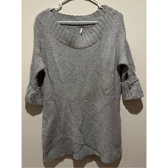 Free‎ People Women’s Scoop Neck 3/4 Sleeve Sweater Size Small - Grey - Picture 1 of 7